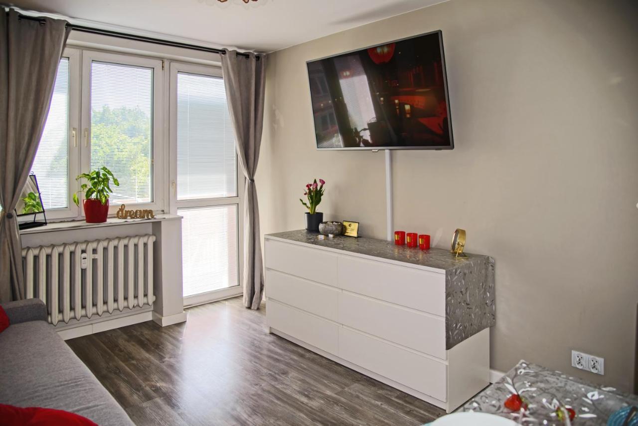 Apartemen 46 m² dengan 3 kamar tidur dan 1 kamar mandi pribadi di Long Gardens Gdansk Bagian luar foto