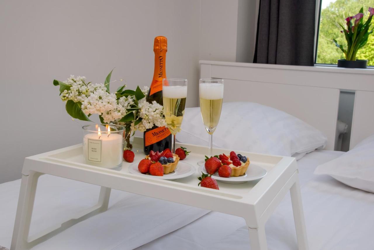 Apartemen 46 m² dengan 3 kamar tidur dan 1 kamar mandi pribadi di Long Gardens Gdansk Bagian luar foto