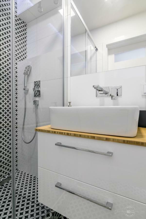 Apartemen 46 m² dengan 3 kamar tidur dan 1 kamar mandi pribadi di Long Gardens Gdansk Bagian luar foto